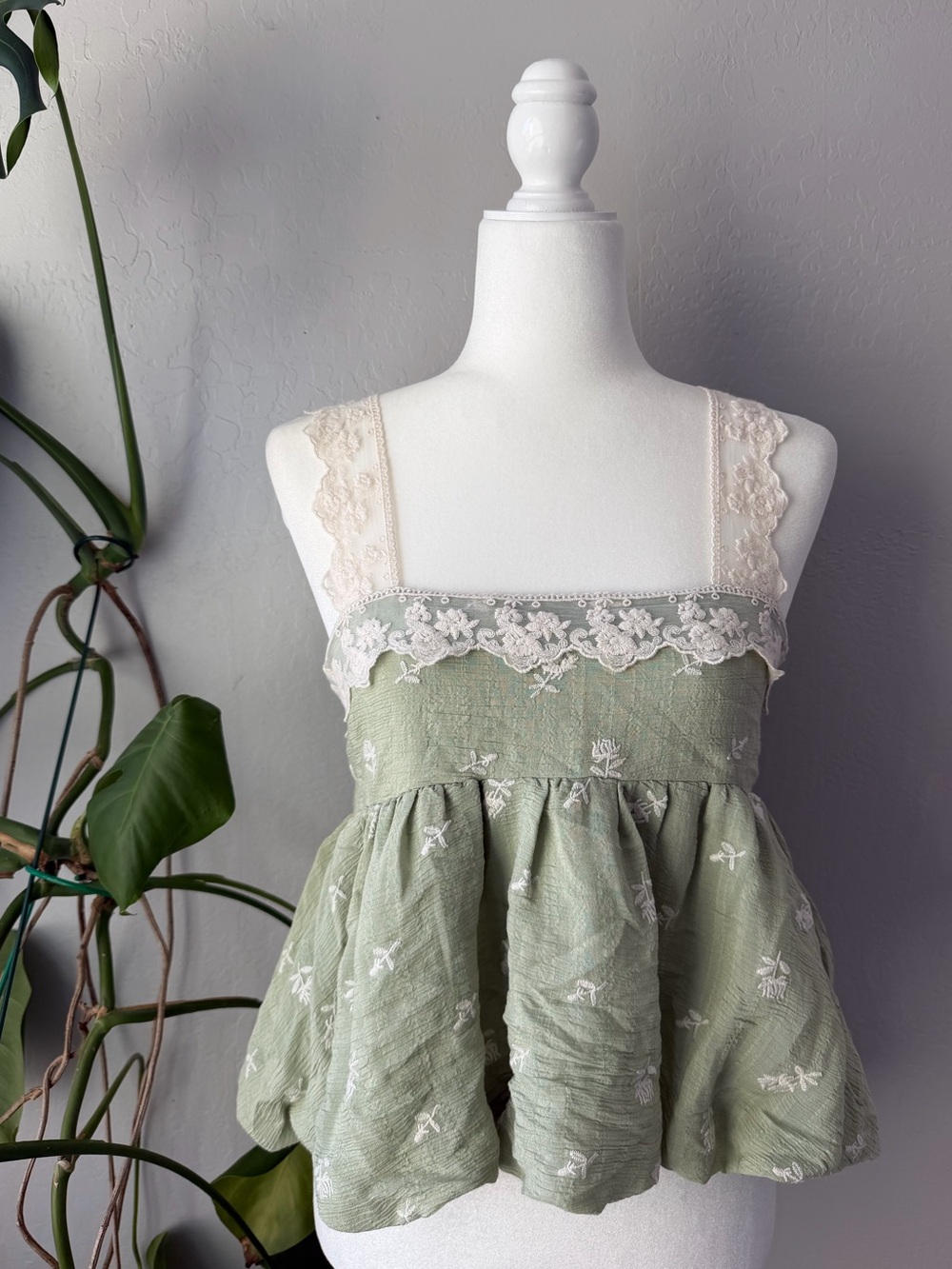Lucky 🍀 Brand whimsey top